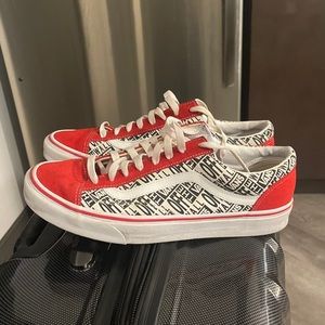 Vans, Red/White/Black, Men’s Size 11